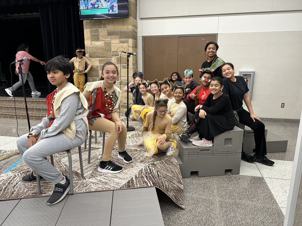 Hferguson28's tweet photo. If you want to see excellence in action go and see The Lion King @StuberElem Our students and staff knocked this show out of the park! https://t.co/WIpUX2huEP
