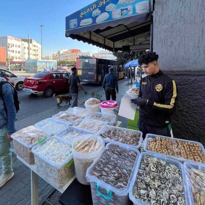 TrollRajaMondia's tweet photo. طارق ولد trm  او من لولين ديال المجمع الله يوفقو
 l’adresse : derb kabir rue 14
WhatsApp : 0684879679 https://t.co/4jv20QfL6J
