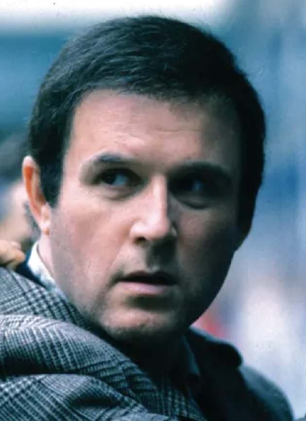 Happy Birthday Charles Grodin I miss him. 