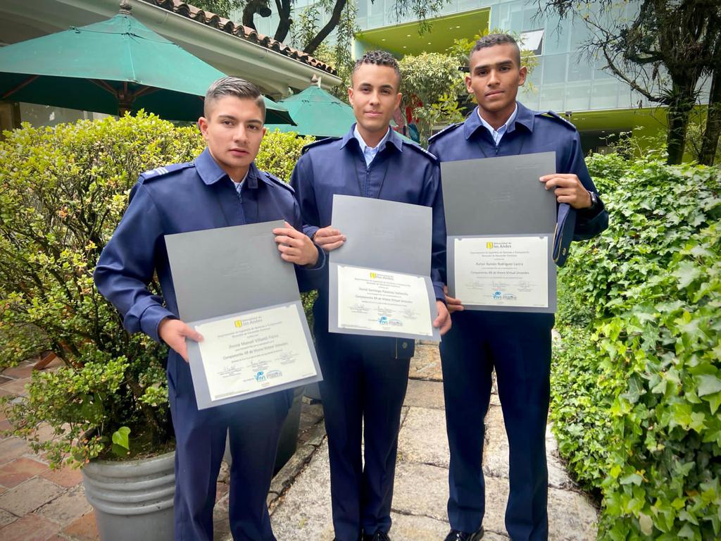 FuerzaAereaCol's tweet photo. La Escuela Militar de Aviación de su @FuerzaAereaCol, es una de las cinco Universidades de #Colombia seleccionadas para participar en el Primer Campamento de Realidad Extendida XR del Proyecto de Vivero Virtual de la @Uniandes.

▶️https://t.co/6GDnp9YGs8

#MiFuerzaAérea🇨🇴#EMAVI https://t.co/tauCAmfCR0