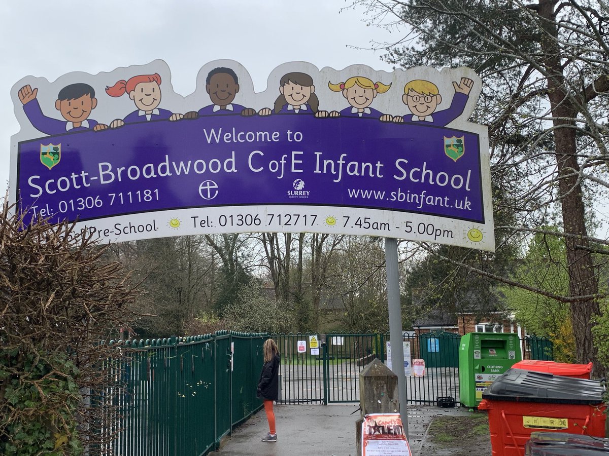 LewistoryMary's tweet photo. Lovely opportunity to expand my knowledge of ⁦@GSTCofE⁩ schools today with a short but sweet visit to Scott-Broadwood Infant School in #Capel #Surrey A friendlier welcome you could not find. ⁦@InfantScott⁩ https://t.co/XrpRucaTOn