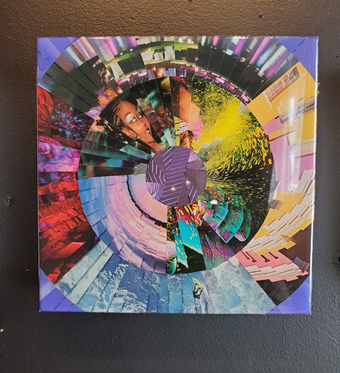 CultureFancier's tweet photo. The Pursuit of Happiness 3 by The Dead Ant is my favourite piece in this exhibition. Join us for the artist reception this evening, 7:30 pm @Mindseyestudio Gallery and meet the artist, find your favourite.
#WaterlooRegion #ArtistReception
#CuratedByMe #CollageArt https://t.co/SihcbPwdpx