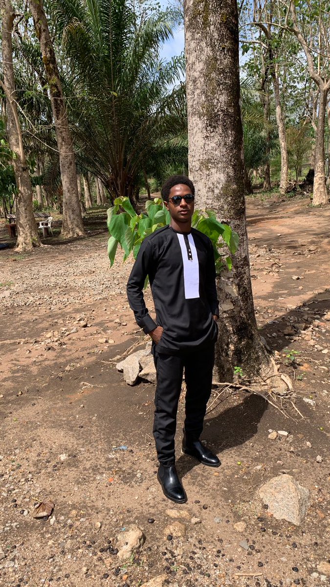 PreziBarrie's tweet photo. Happy Eid-ul-Fitr to all Muslims out there🙏
Let's all celebrate the joy it brings and share the love it demands.

#EidUlFitr 
#SaloneTwitter https://t.co/IHwBQ0Gv9W