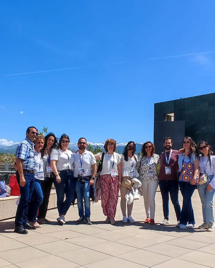 ACAMEC_'s tweet photo. Equipo @acamec casi al completo #acamec2023 #faecap2023 @Sole_Gmez @raqueljulian1 @esthermrn @_usobiaga @rjaime2 https://t.co/pIAYJjwiFi