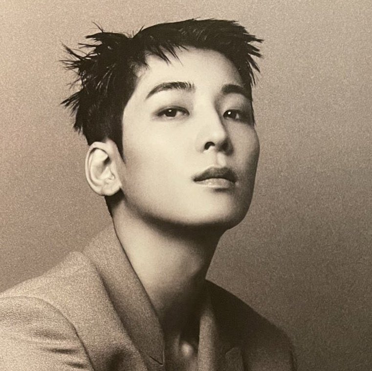 summersoceans's tweet photo. no, but this photos remind me of reincarnation au. 

the first time they met was in 60s, gyu was called for his first photoshoot, his first job. 

“today’s model is jeon wonu.”
“the supermodel?”
“yes, but —“ 
“but?”
“he’s kinda … hard to work with.” https://t.co/0CItNLQbts