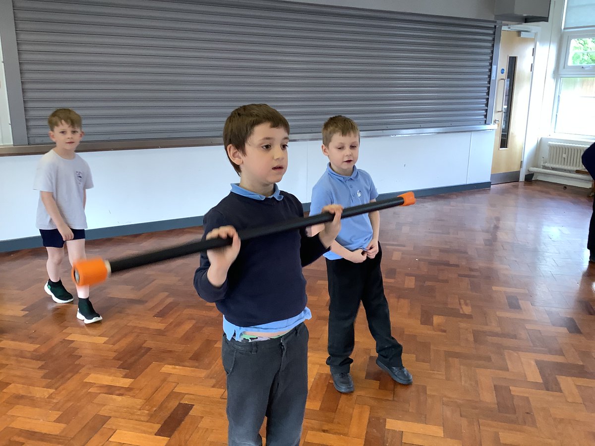 BramblesTVEd's tweet photo. This week the children took part in a Fit for Life day with @gowellwithus . The children learned about how different exercises can increase your heart rate and took part in some exercises such as squats, chest press and heel flicks. #fitness #edutwitter https://t.co/kcEHnUqwu4