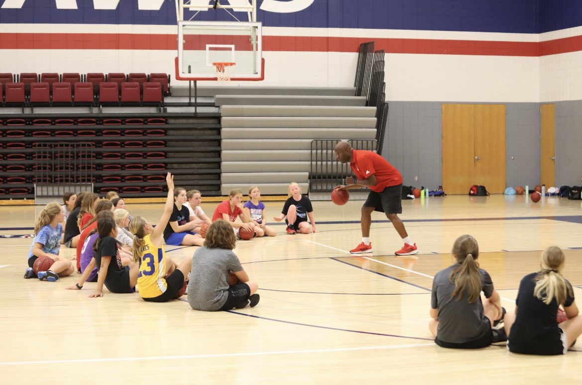 Viterbo Women’s Basketball tweet media