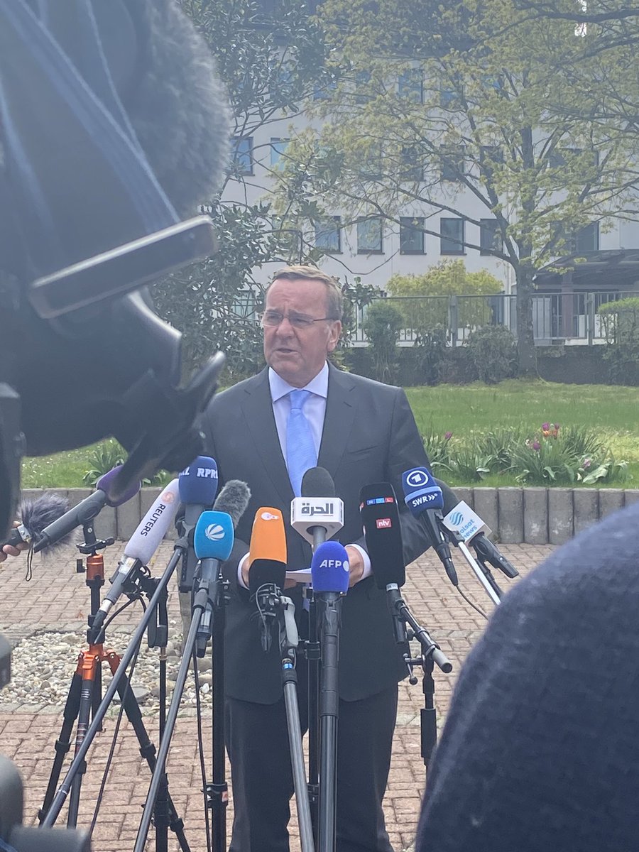 Anselm Stern tweet media