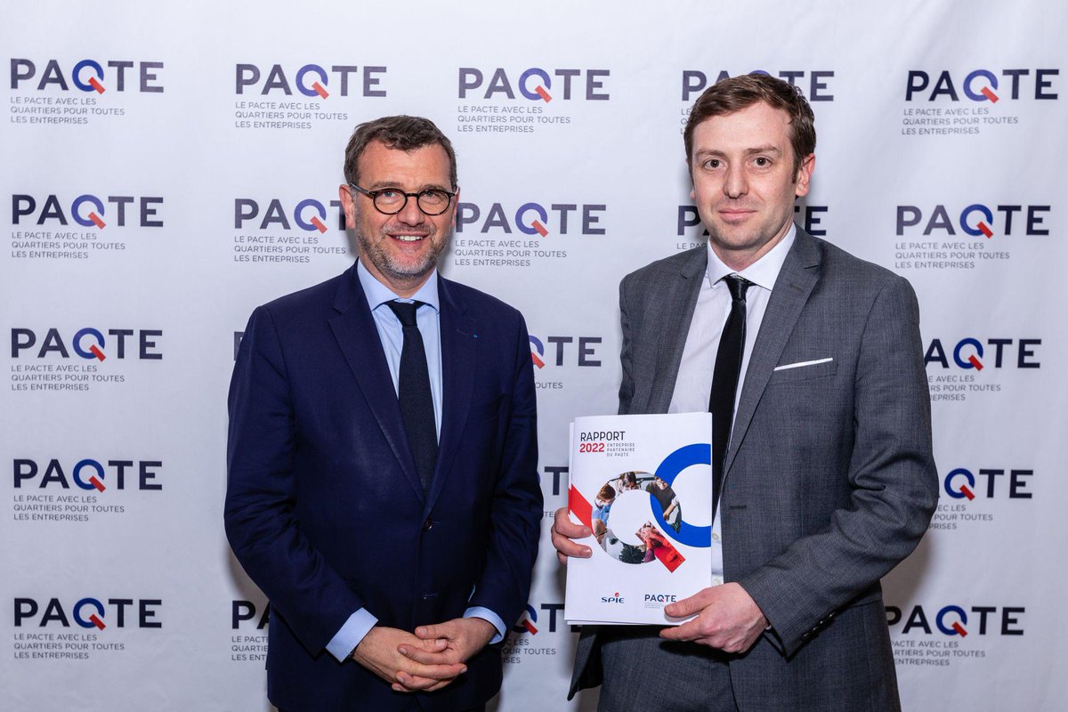 CecileDomainAtS's tweet photo. 📢PIE Facilities mobilisée en faveur des quartiers populaires !
Nous sommes fiers d'avoir remis hier notre 1er rapport PAQTE à Olivier Klein, Ministre délégué auprès de la transition écologique et de la cohésion des territoires chargé de la ville et du logement. https://t.co/YhETGi9Kc7