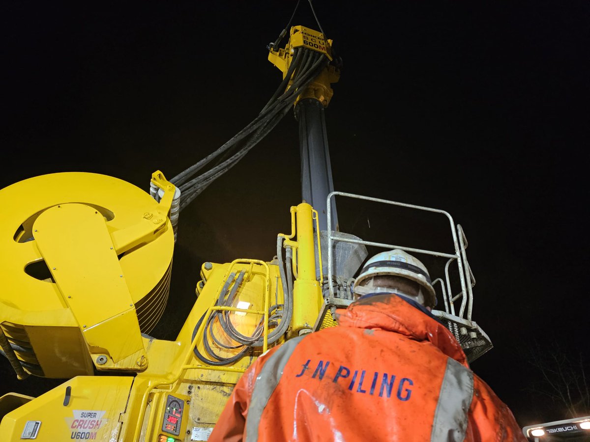 JNPilingLtd's tweet photo. Great pictures of our Giken in all it's glory 📷
#giken #supercrush #sheetpiles #sheetpiling #piling #piles #Experties #WeKnowPiling https://t.co/b7nEtkhB1N