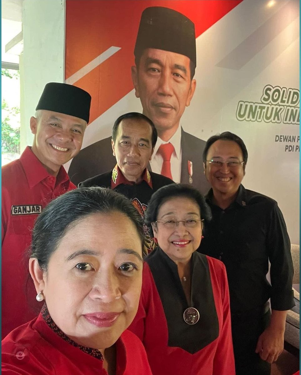 ternyata penerus Pk jokowi ada disampingnya selamat Pk ganjar p