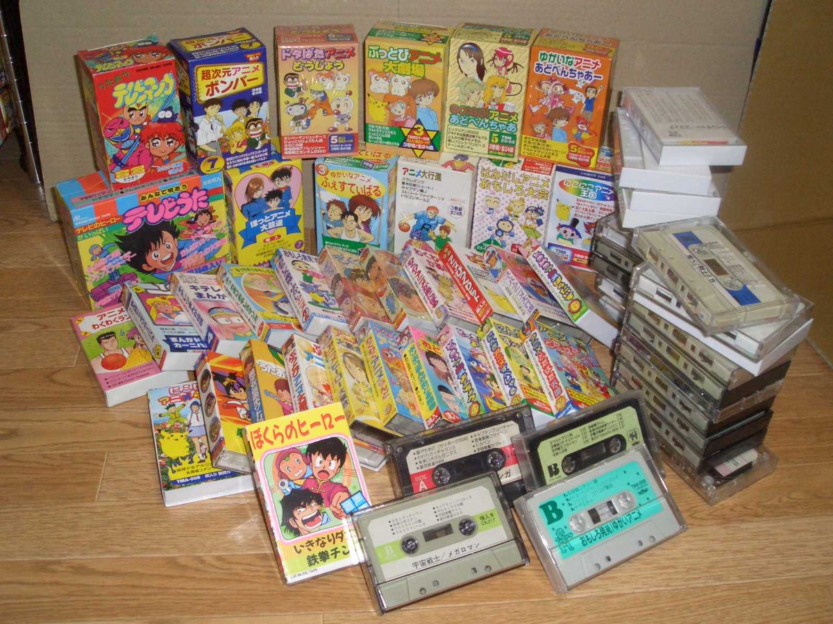 懐かしい アニメ•特撮ヒーローソング集 カセットテープ3巻組 Amazon.co