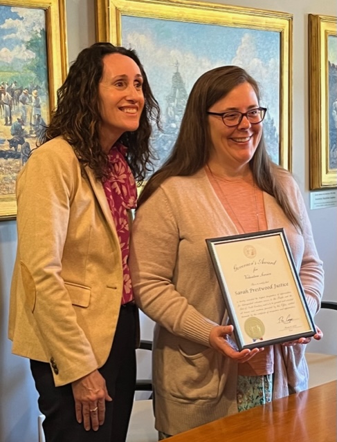 TransylvaniaSch's tweet photo. Congratulations to Rosman Middle &amp; High media specialist Sarah Justice on receiving the 2023 Governors Volunteer Service Award for Transylvania County.
She earned this honor thanks to her operation of the Magic Book Bus, which provides free books to students in the county. https://t.co/SMcHcwfJWO