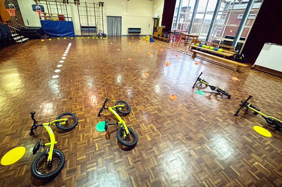 RBGym_Sam's tweet photo. Nursery had a great first session during Balanceability this morning 🚲
Children were taking time to become familiar with the balance bikes, practicing propelling forward on them with a few starting to glide already! 😁👏🏼 @RBGym_Hayden https://t.co/g1XIBrjQ4A