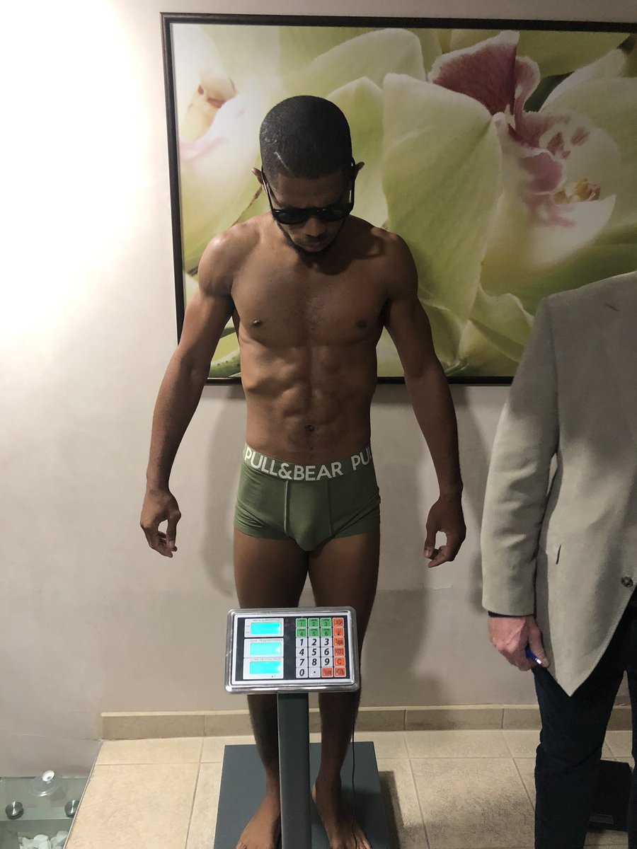 DuelloSportsMgt's tweet photo. WE HAVE A FIGHT !
DSM Lighweight David Hawker #MMABushido88 Official Weigh-ins, Staredown and Photoshooting.
๐บ Make sure you tune in Sat 22nd April on @DAZNGroup & #FightBoxHD
#GugnonHawker #GYSE3 #MMA #Lightweight #DSM #DuelloFam #Curacao #UFC #IMMARTIAL #CoMain https://t.co/spOsCLvZ0N