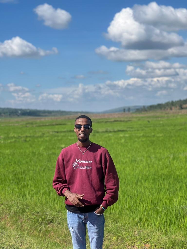 Ukunva umuntu abwiye mugenzi we ati: uri umuturage nkaho we ari gouvernement !