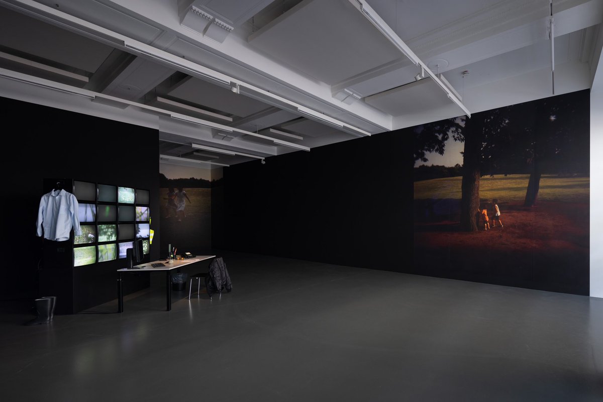 shireenseno's tweet photo. Thrilled to share exhibition views of my solo show in Berlin at @DAAD_Artists’ daadgalerie, on view til May 7, open Tue–Sun, 12–19h. Thanks @mathiaszeiske,  @GeorgeandClark, @sumimple 🌱

Tonight at 7pm we screen John’s Years When I Was a Child Outside✨

https://t.co/9yoVlCJYic https://t.co/dNvP3F4re7