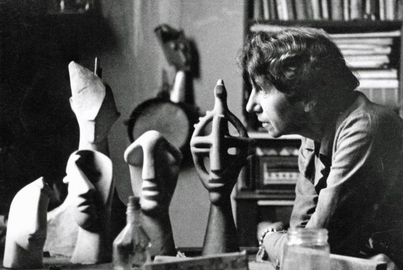 StadtmuseumBLN's tweet photo. Mit viel „Berliner Schnauze“schrieb die Malerin & Grafikerin #JeanneMammen 1933-1976 zahlreiche #Briefe an befreundete Prominente aus Kunst & Wissenschaft.Zu ihrem Todestag am 22.4. erscheint nun das 6-teilige #AudioFeature „So scheene is det jarnich“!
🎧: https://t.co/zQ6ReAmDBT https://t.co/rlh1ZZhity