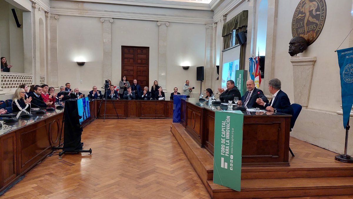 Foro_de_Capital's tweet photo. Ahora presentamos una nueva convocatoria del #ForoDeCapital destinada a empresas formalmente constituidas, tecnológicamente innovadoras, que posea un equipo de conducción consolidado, con visión y voluntad para hacer escalar su negocio.
Más info: https://t.co/nuLfvxkkYN https://t.co/FQ4F53KbJv