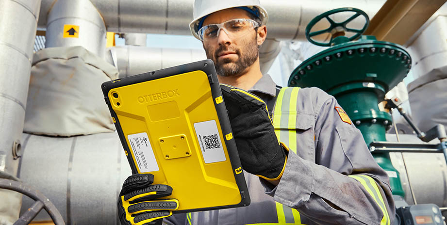 ISHNmag's tweet image. Have you seen the new @OtterBox Industrial suite of products? This month, they launched a heavy-duty iPad case with strap, charging station and tech-touch safety gloves. 

ishn.com/articles/11366…

#safetytechnology #utilities #industrialworker