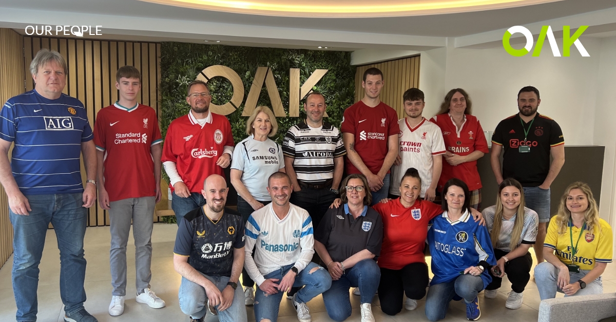 OakGroupLimited's tweet photo. β½ Football Shirt Friday squad β½ Today, we are sporting our favourite football shirts to raise awareness about bowel cancer and donate to Cancer Research UK.
#OakCommunity #GuernseyCI #OakGuernsey #CharityFundraiser #FootballShirtFriday https://t.co/2CZYUnzJpZ