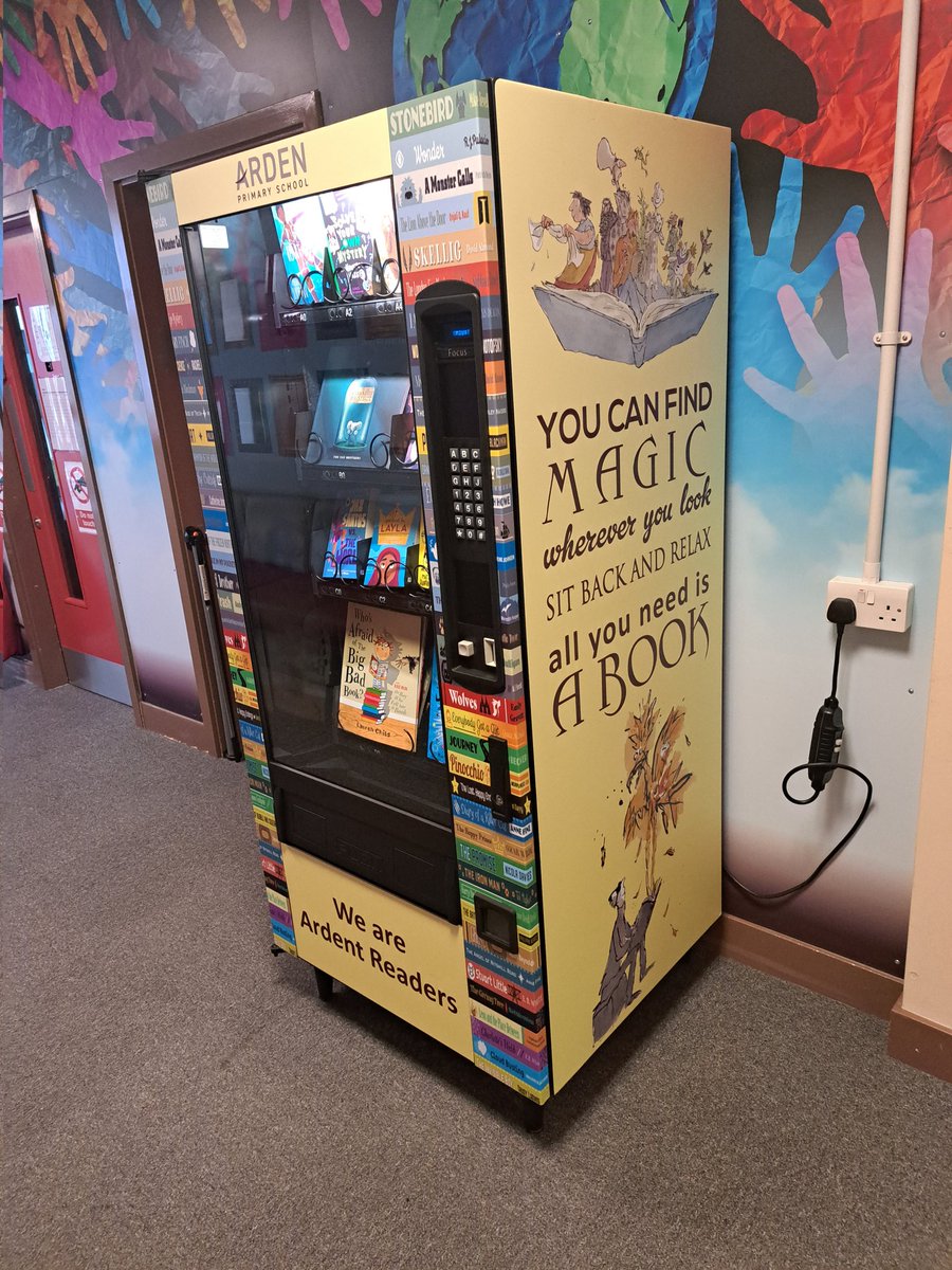 Here it is! We finally got our book vending machine! We are 'Ardent' readers! Idea officially stolen from <a href="/Lea_Forest_HT/">@lea_forest_ht</a> 👊