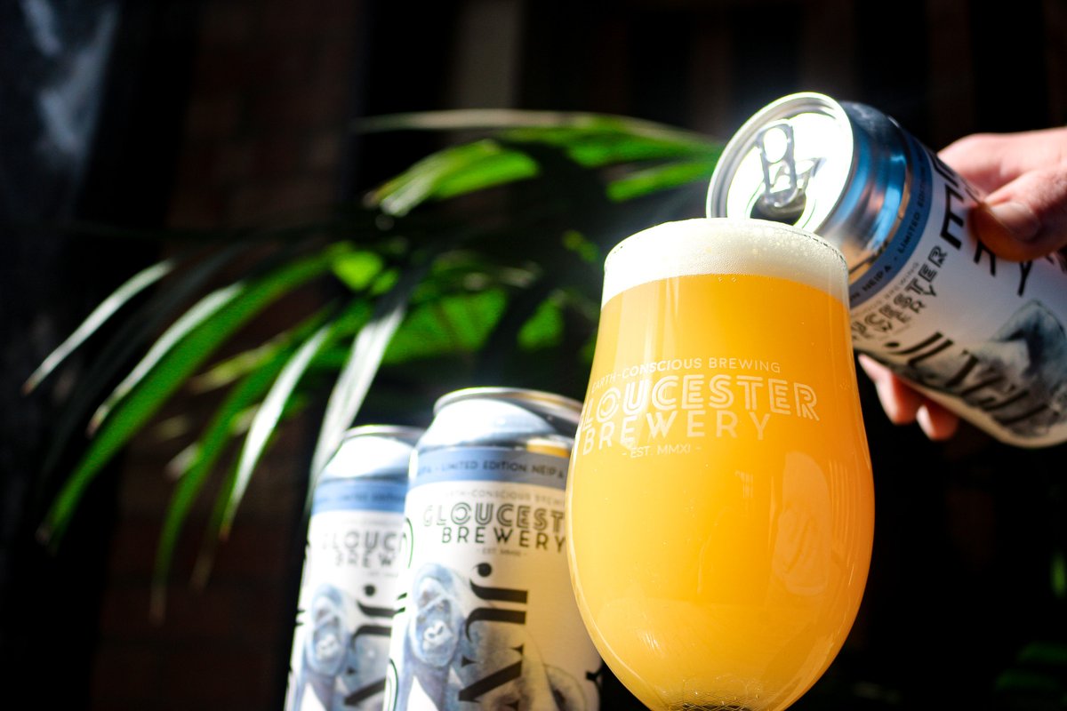 GBrewery's tweet photo. 🚨🍻 GIVE AWAY TIME 🍻🚨

To celebrate the release of our most recent limited edition beer, Jungle (5.5%), we are giving you a chance to win a case of 12x of Jungle in this #GIVEAWAY

All you need to do to enter is: 
- Retweet ♻️
- Follow us 💗

Good luck folks!! https://t.co/C58ApnnnvK