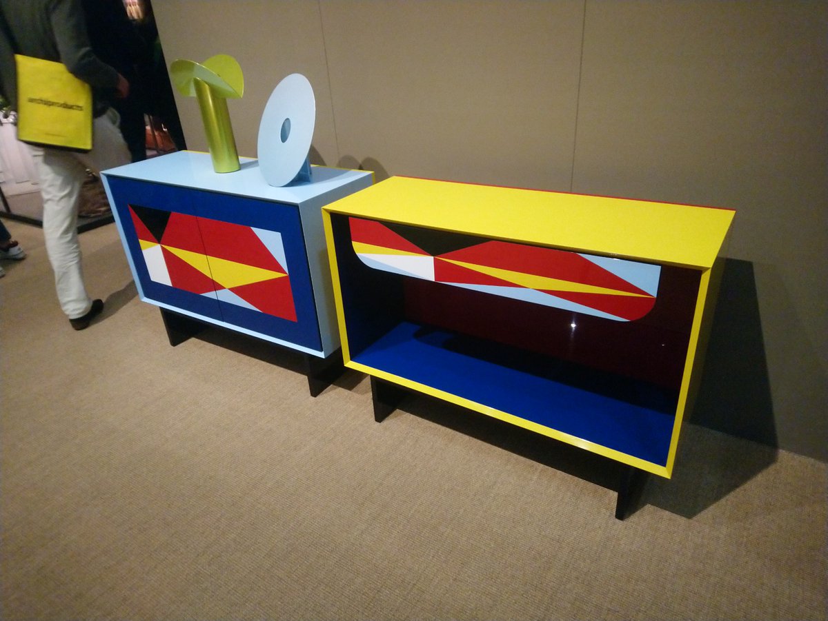 fpcatarroja's tweet photo. 🟢Francisco Aparici, #FPCatarroja, visita al alumno de #GS, Aarón Atares en 🇮🇹, Feria #Mueble Milán y empresas para movilidades de alumnado🇪🇺
Aarón realiza sus #fcts en Porro SPA🪑🛋
#insmaplus_20 #fpcatarrojaerasmusplus_insma20 #fpcatarrojaerasmusplus_cfgsfct #difonerasmusfp https://t.co/0Q4jLyseFq