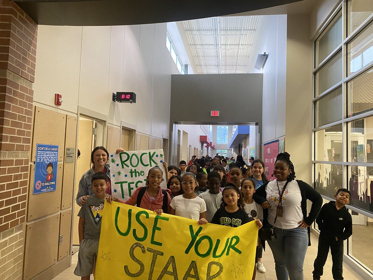 It's one of my favorite days! STAAR RALLY DAY! today we celebrate all of our babies hard work! Stay tuned! <a href="/GarrettGatorWay/">Gator Way</a>  <a href="/SheldonISD/">Sheldon ISD</a>