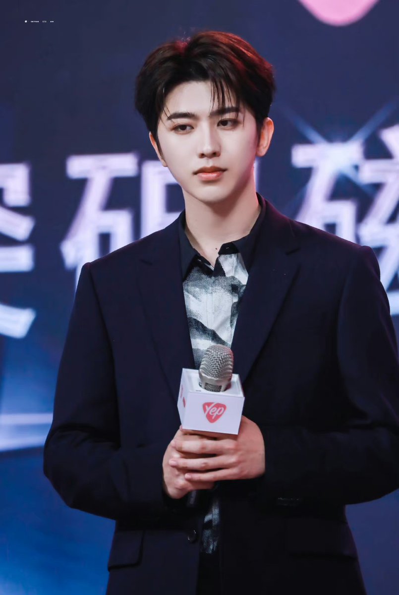 CXK_Thailand's tweet photo. 230421 KUN x #HeyYep Event

💗

Ⓒ INTRO·蔡徐坤
#HeyYepxKUN #BYHEALTH 
#蔡徐坤 #Caixukun #KUN #ช่ายสวีคุน https://t.co/oiAJeAYaxy
