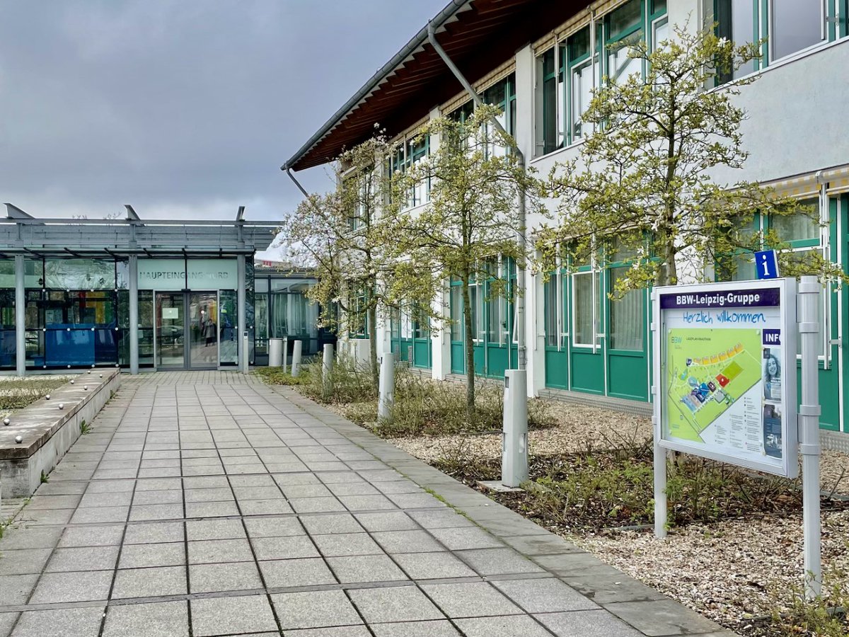 textoptimiert's tweet image. IFTO sagt Danke

Unsere Dozentin f. #Textoptimierung u. Trainerin f. #EinfacheSprache hat am 20.04.2023 eine TOP-Schulung in Leipzig durchgeführt u. d. Teilnehmer:innen vermittelt, wie sie verständlicher werden u. TOP-Texte formulieren können. ifto.de