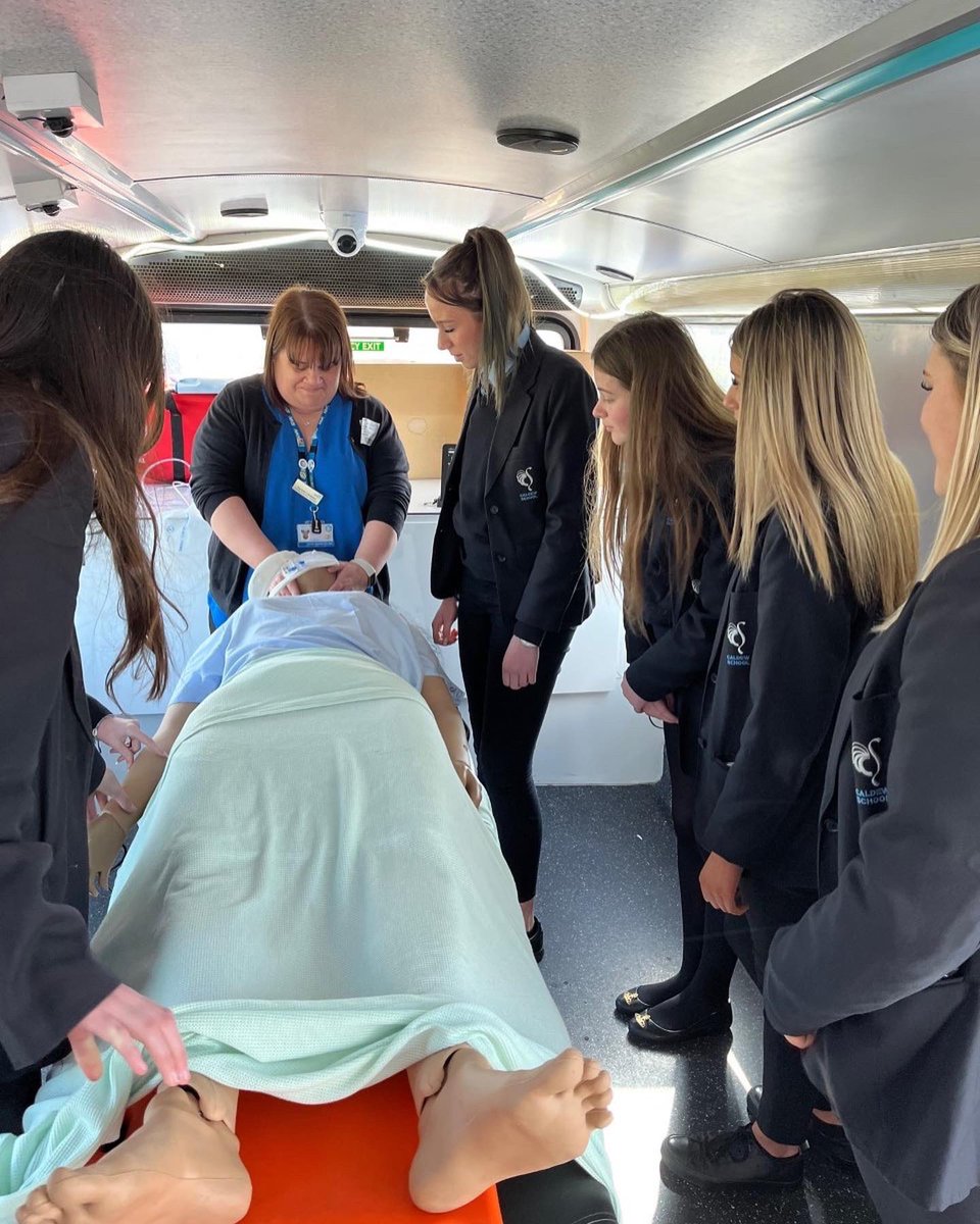 Caldew_School's tweet photo. Today we have been supporting our Health and Social students with career advice and guidance with the MELISSA NHS Training and Simulation Bus. A huge thank you to the Cumbria Health on call Staff and @NCICNHS Staff and also Stephen and Nigel from @MadeinMelissa #Careers #NHS https://t.co/UfSJ7ZiNzz