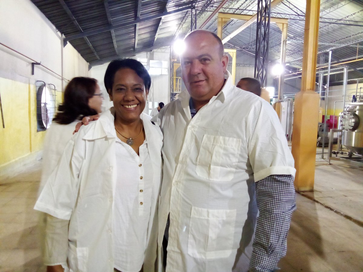 IndustriaMinag's tweet photo. Inauguración dé la miniindustria Villa Roja,en la comunidad Badon, Provincia Artemisa, aporté del proyecto Agro Frutales a la ley de soberanía alimentaria  y nutricional https://t.co/LvoGEA0n41