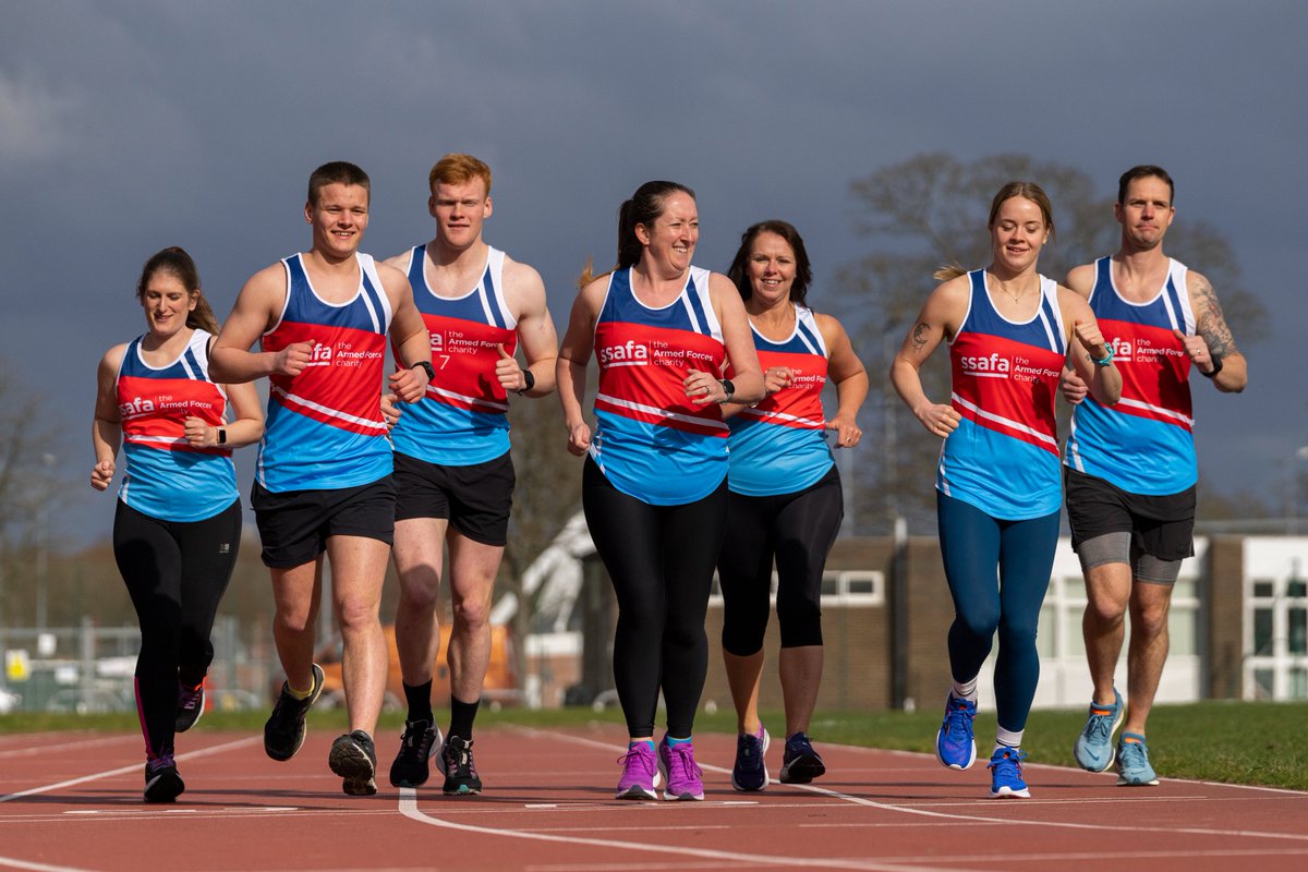 SSAFA's tweet photo. Good luck to all our 84 @SSAFA runners in today's #LondonMarathon - you've got this!

And here are a few of our SSAFA marathon heroes pictured at our @LondonMarathon 2023 training day in Aldershot.

📣 We'll be the loudest supporters out on the course cheering you all on today! https://t.co/ggxCb3oBHp