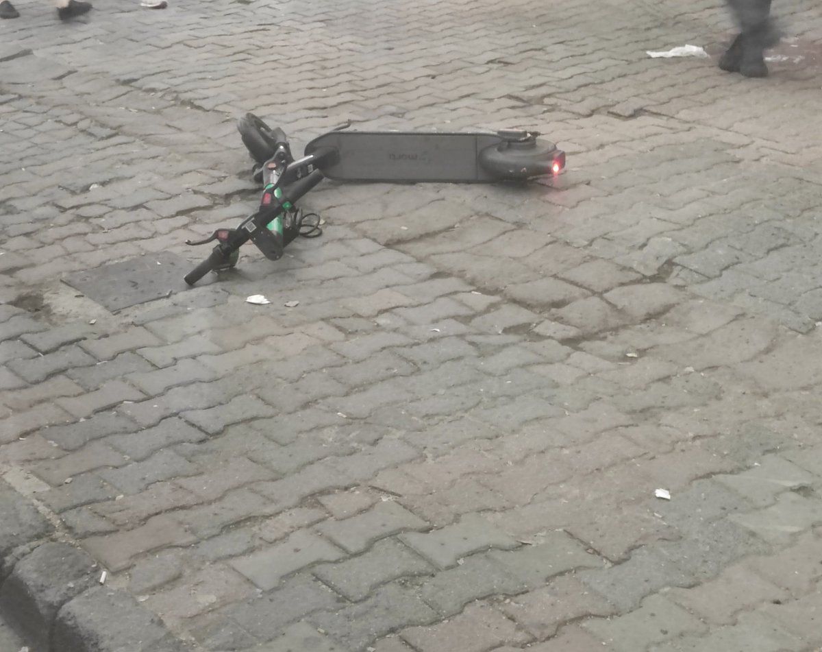 Direği çalmışlar