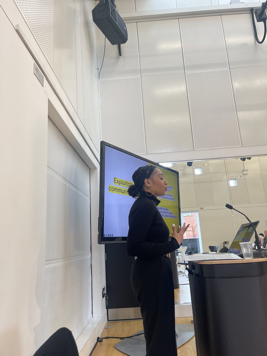 lararatnaraja's tweet photo. The beautiful potential of inclusive and diverse cultural spaces @onlyteesh for #LetsTalk @newartexchange https://t.co/1ooOip8tqS