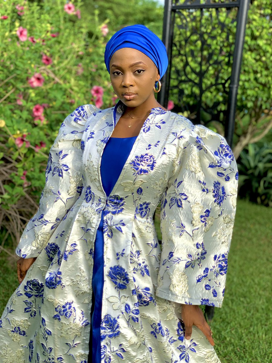 _beampey's tweet photo. Eid Mubarak❤️ 

Outfit by me (@_beamcouture on IG) https://t.co/otrGMiu4g1