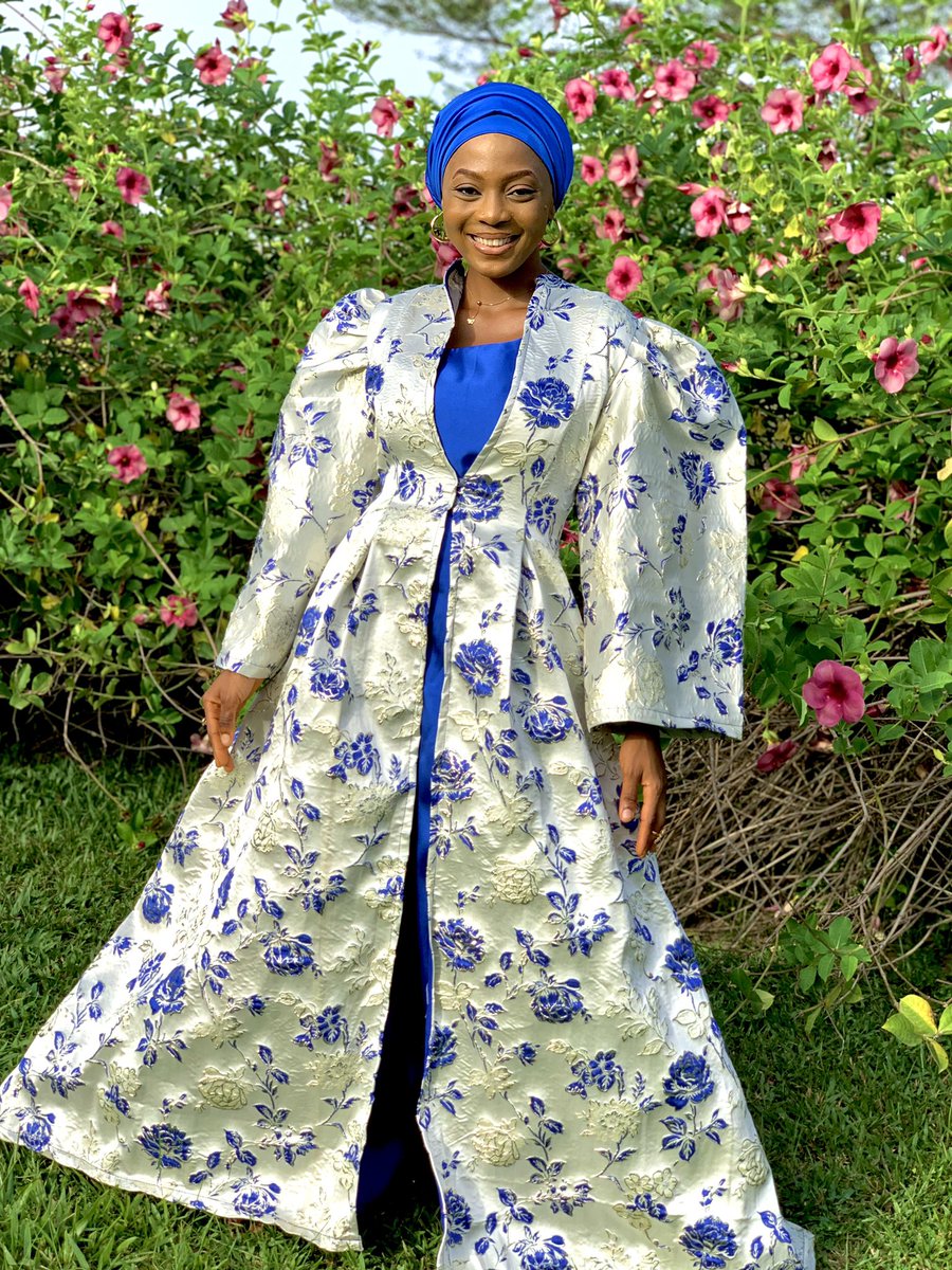 _beampey's tweet photo. Eid Mubarak❤️ 

Outfit by me (@_beamcouture on IG) https://t.co/otrGMiu4g1