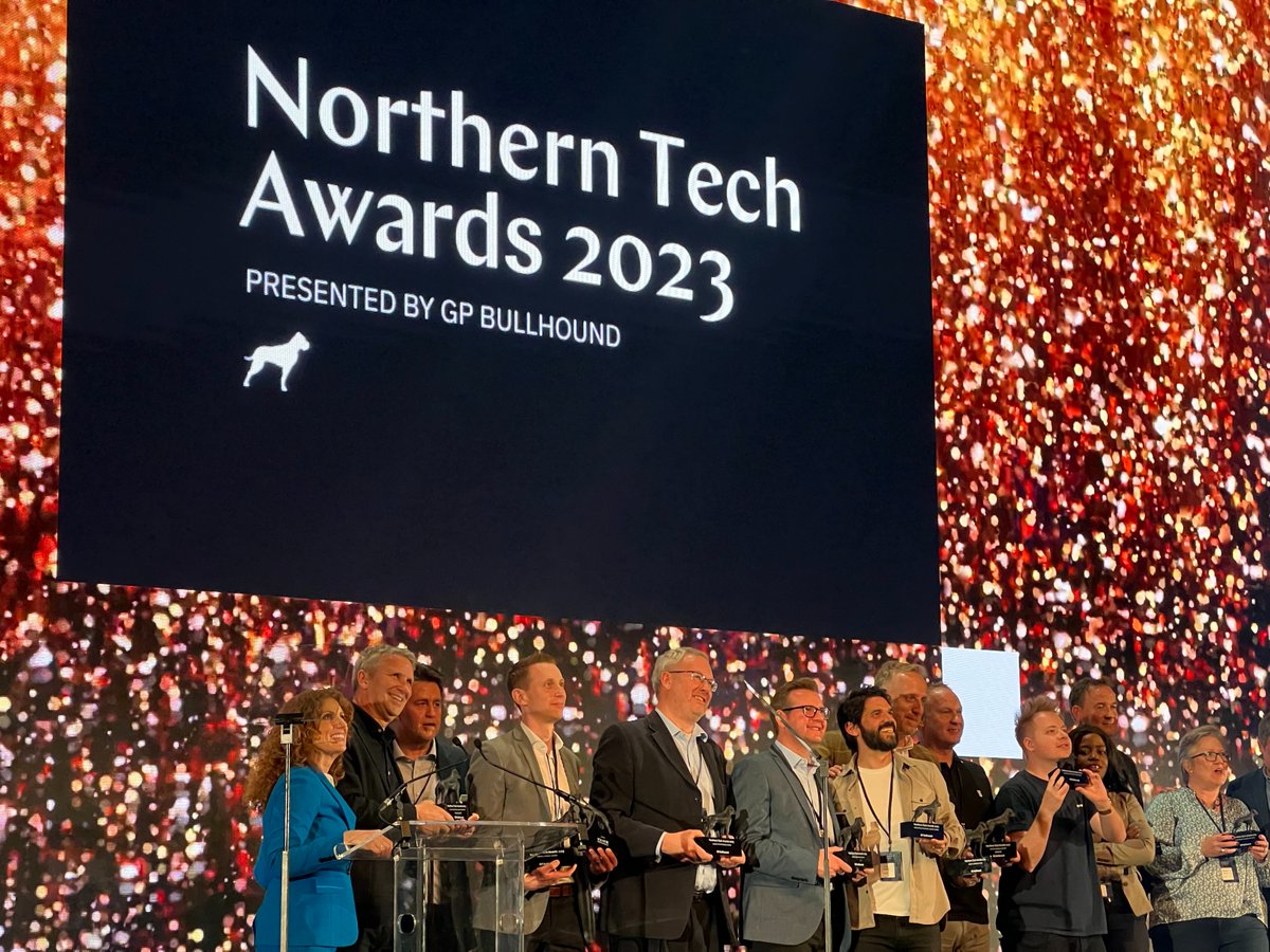 zynk's tweet image. Thanks to @GPBullhound for inviting us to the Northern Tech Awards in Edinburgh last night. Fantastic night and great to have Zynk recognised as one of the Top 100 Fastest Growing Tech companies in the North. #NorthernTechAwards #Edinburgh
