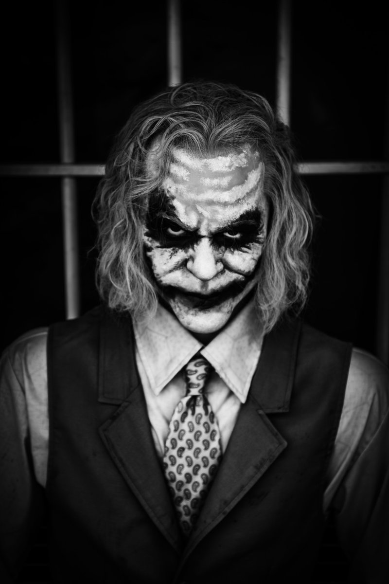 Martiet259's tweet photo. GM! I want to start sharing some photo work, something I want to do more of going forward and release them as NFT's as well.    

Heath Ledger as the Joker by Louis Tussaud's Waxworks, Shot in Niagara Falls in 2022 $SOL $NFT #photography https://t.co/30NY2z4lgG