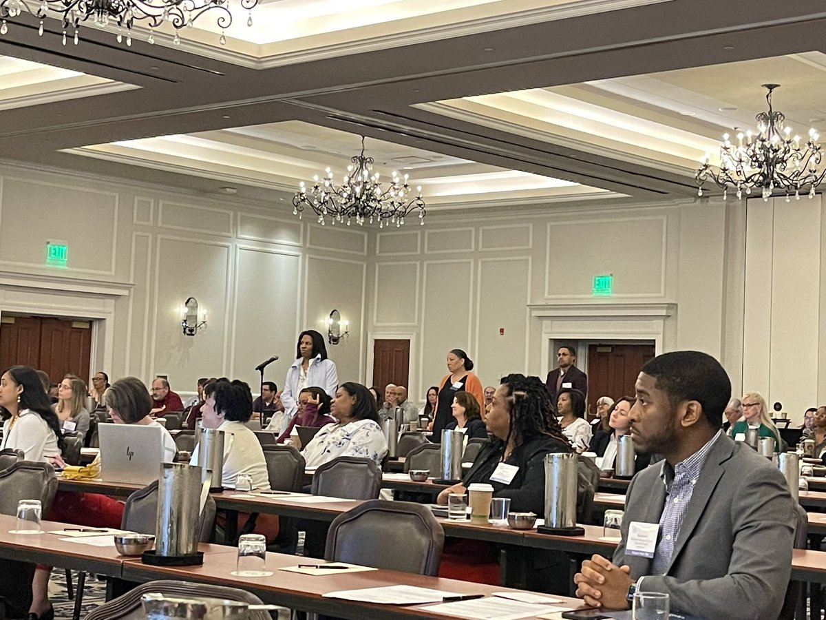 vsbdc's tweet photo. Attendees line up to ask questions of the panel on Implicit Biases at the Diversity Conference in Williamsburg, VA today! Awesome engagement all around https://t.co/6vAFCucAq1