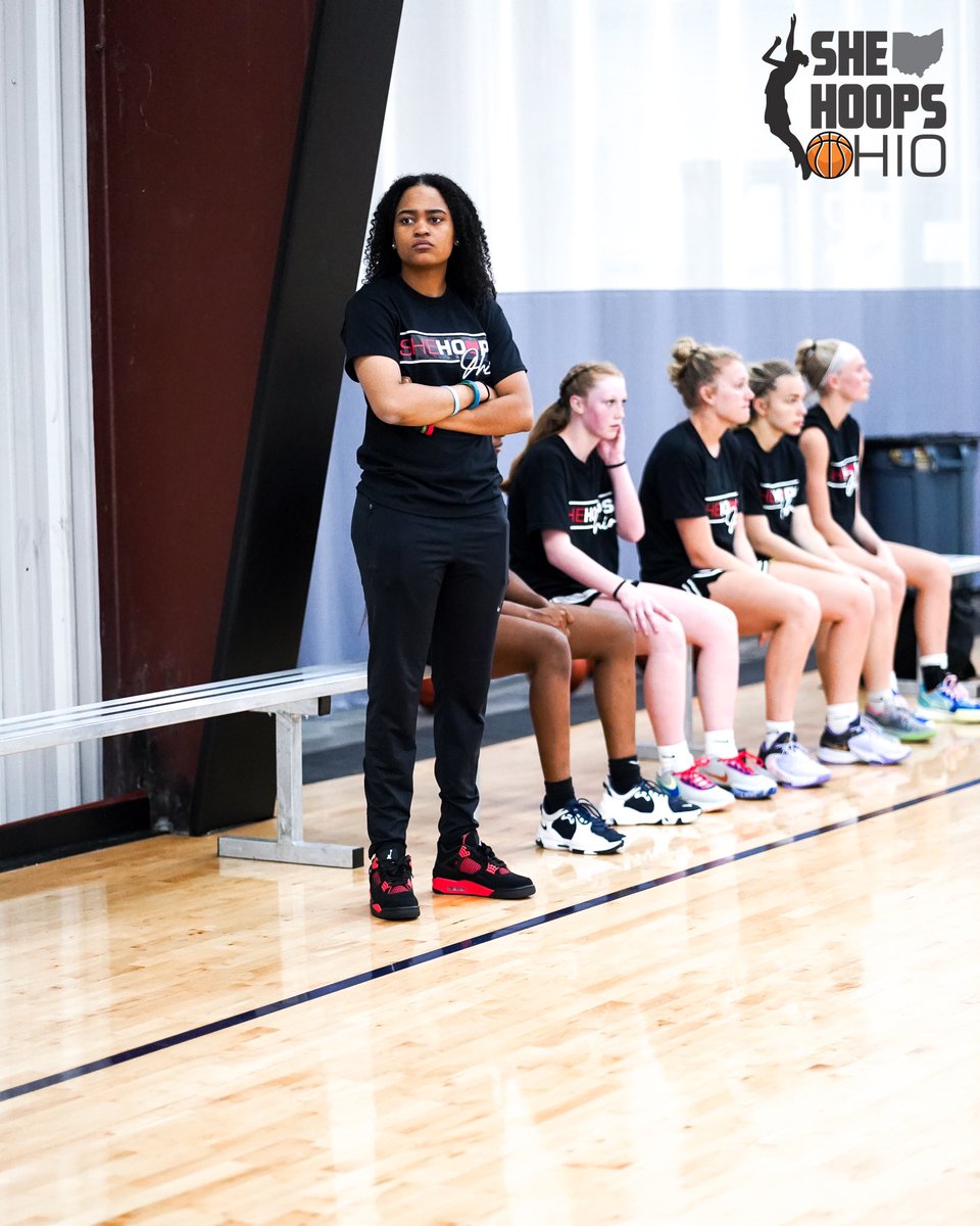 SheHoopsBball's tweet photo. The staff!!! #SheHoopsOhio https://t.co/HKsNpE26JC