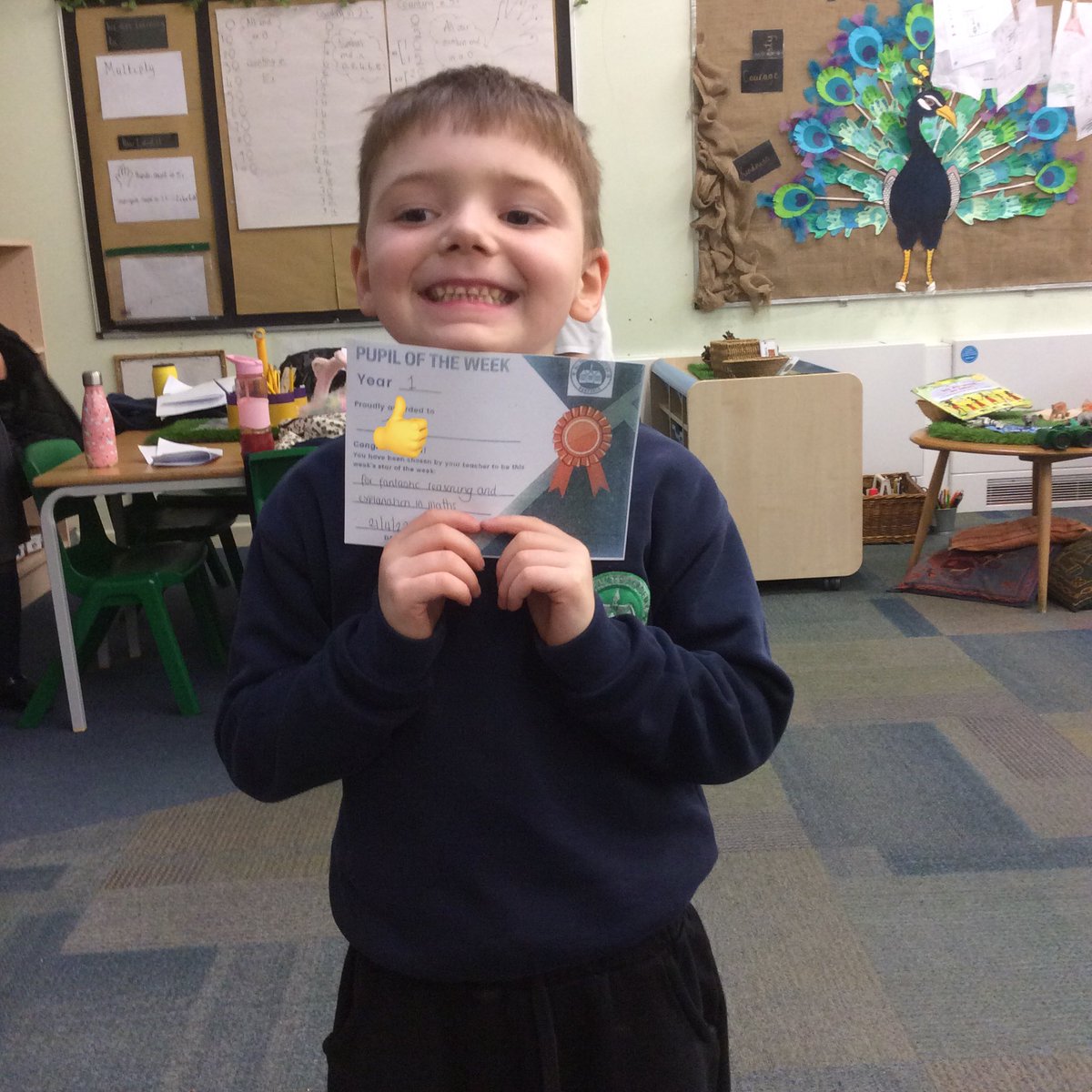 asaleavers28's tweet photo. Our class Pupil of the Week &amp; School Values Star of the Week. Well done ☺️💚 https://t.co/EiFrwIHpUF