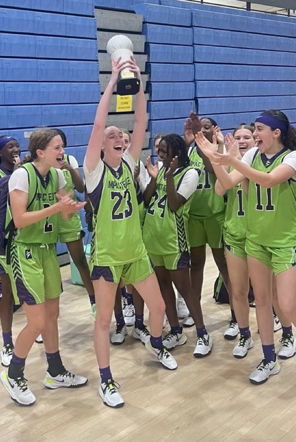 Looking for a knockdown 3 Pt shooter? Catch <a href="/23Lillyfultz/">Lillyfultz_23</a> 2025 SG at Apache Memorial w <a href="/impactelite1/">Impact Elite</a> &amp; Coach @_CallmeKeroee