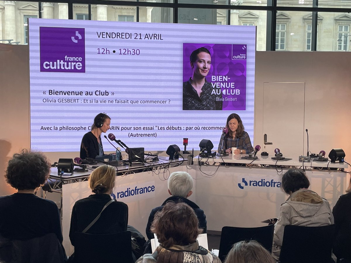 franceculture's tweet photo. [Evénement]
Jusqu´à dimanche, @FranceCulture propose de nombreuses émissions en direct du @festival_livre ! Ce midi, @OliviaGesbert recevait la philosophe et écrivaine Claire Marin dans l’émission « Bienvenue au Club ».
A (ré)écouter ici ➡️
https://t.co/uIk9rs0Egx https://t.co/zMKFBM88yH