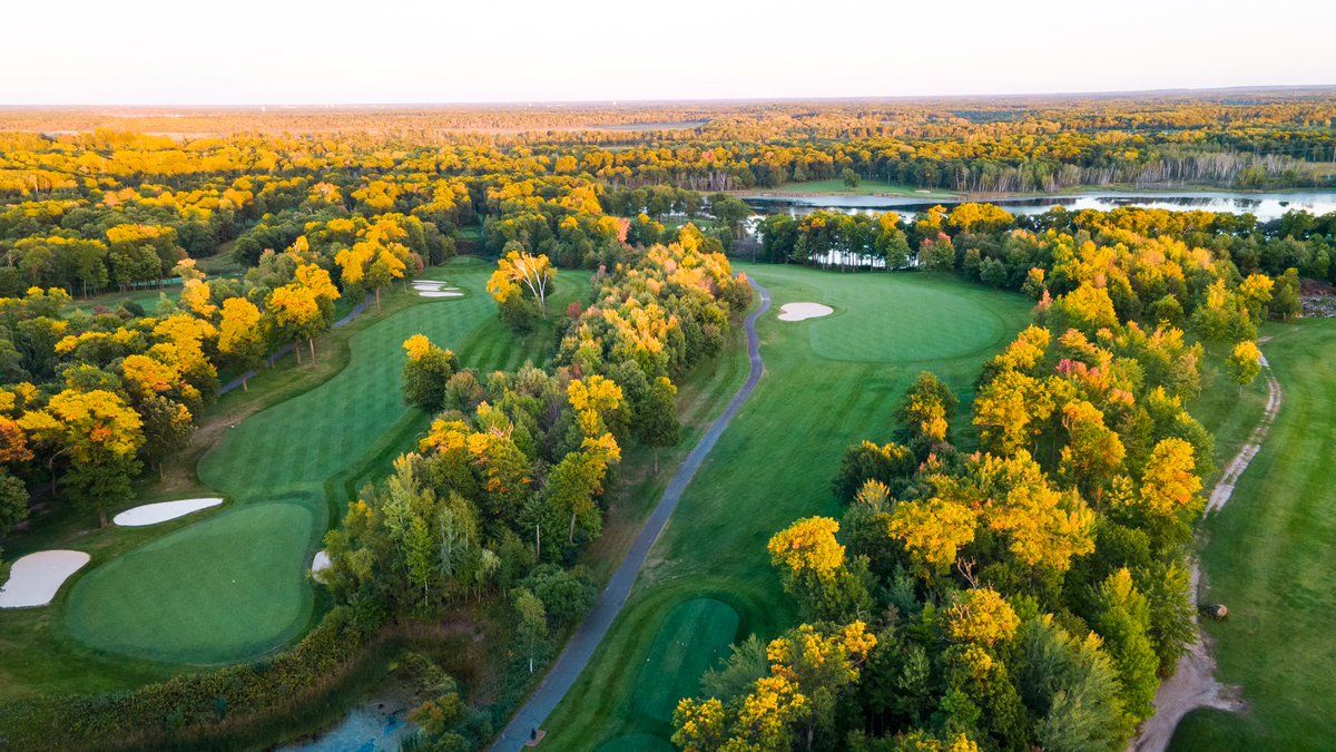 maddensresort's tweet photo. 🌎 Happy Earth Day! 🌎

We have Mother Nature to thank for views like this, which is why Sustainability is one of Madden's Core Values. 

Learn about more Green Initiatives taken in each department here >>> https://t.co/1lIrfCMhk0 https://t.co/1YMZIYDuoA