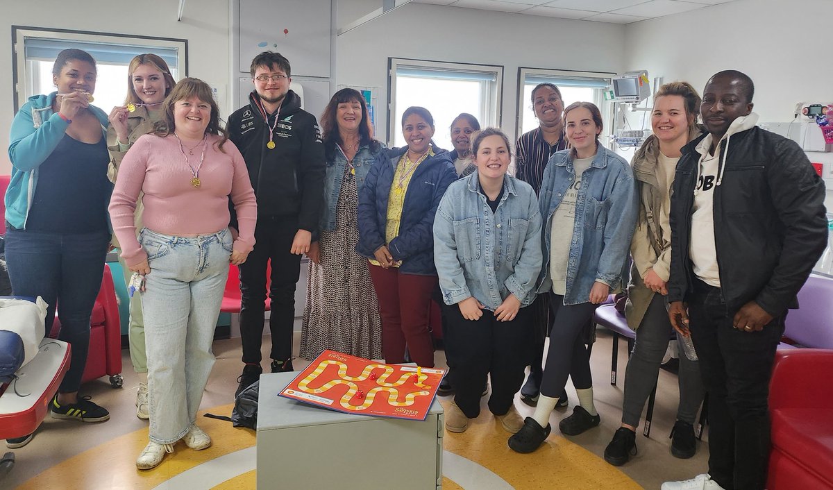 nurseynorth tweet media