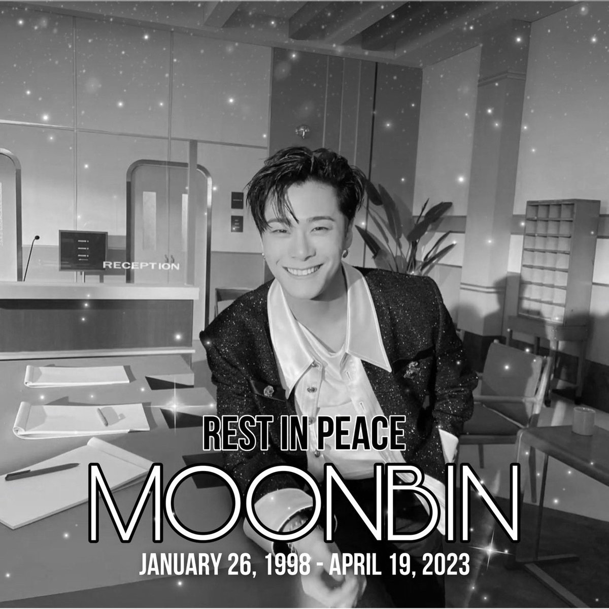 dalpocha_bkk's tweet photo. Rest in peace my angel 🌟🤍
We hope you will be happy there.
Thank you for coloring the K-POP💫
#RIP_Moonbin
#RestInPeaceMoonbin https://t.co/Xkc90CNQPq