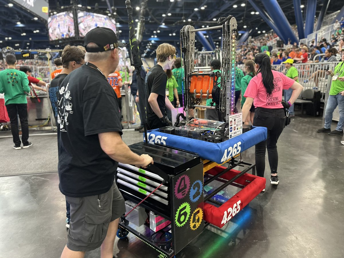 Secret City Wildbots tweet media