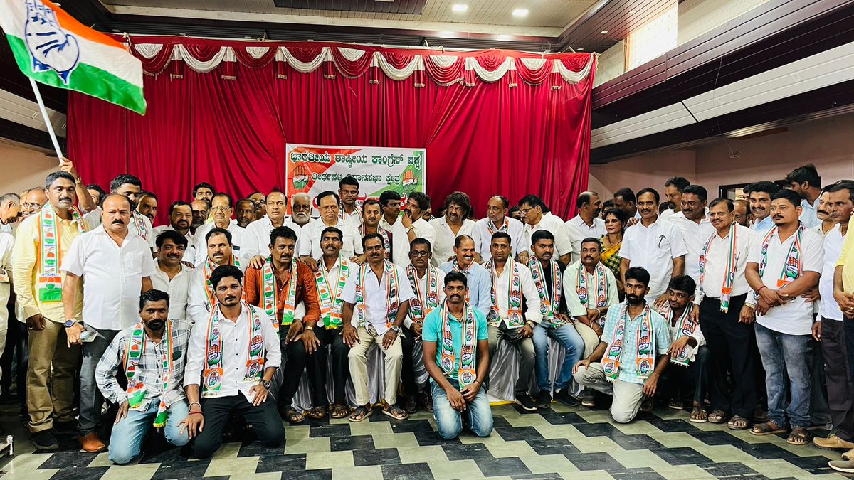 RMManjunathaG57's tweet photo. ಗಾಯತ್ರಿ ಮಂದಿರದಲ್ಲಿ ನಡೆದ ಕಾರ್ಯಕರ್ತರ ಸಭೆ https://t.co/jOQaWWE1Ui
